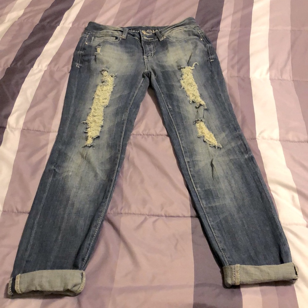NWOT Distressed Jeans